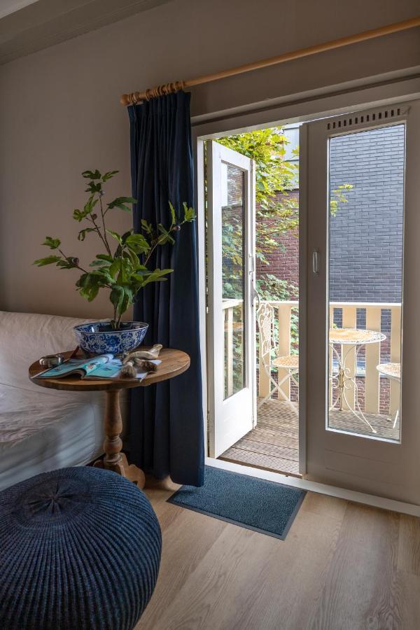 Heritage 17Th Century City Apartment Monsieur Philippe Leeuwarden Esterno foto